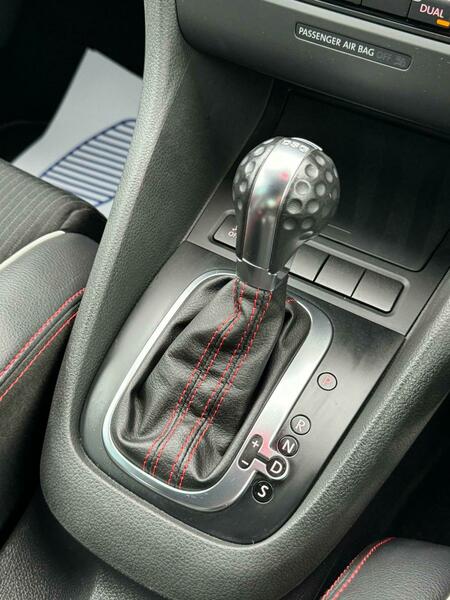 2011 Volkswagen Golf